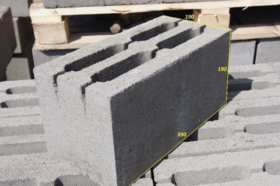 Шлакоблок стеновой 4х пустотный