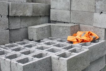 Керамзитобетонный блок двухпустотный